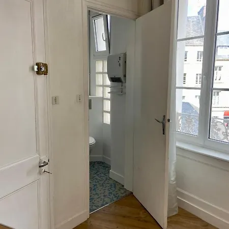 Bro' Flat Appartement Au Calme Cherbourg Centre Exterior photo