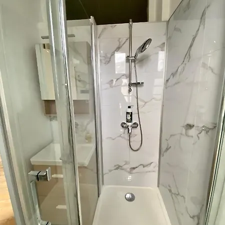 Bro' Flat Appartement Au Calme Cherbourg Centre Exterior photo