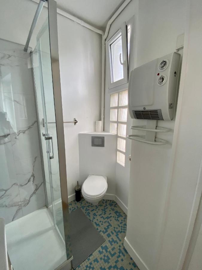 Bro' Flat Au Calme Centre Apartment